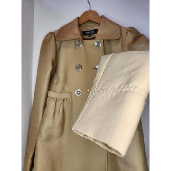 Kenneth Cole women's lightweight jacket.  Golden/Beige satin material. small - Picture 13 of 15